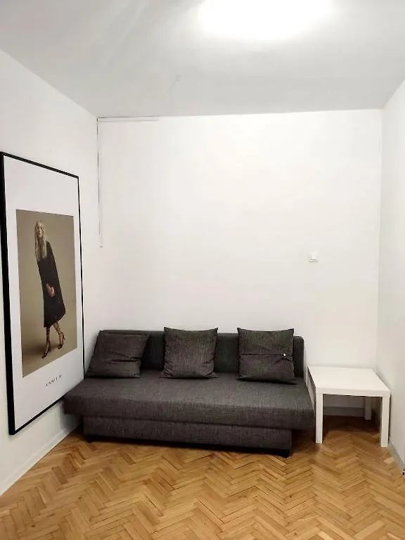 Kozia 24/25 Bed & Breakfast Poznan 0*,  Poland