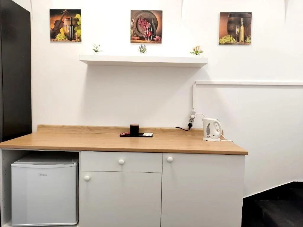 Kozia 24/25 Bed & Breakfast Poznan